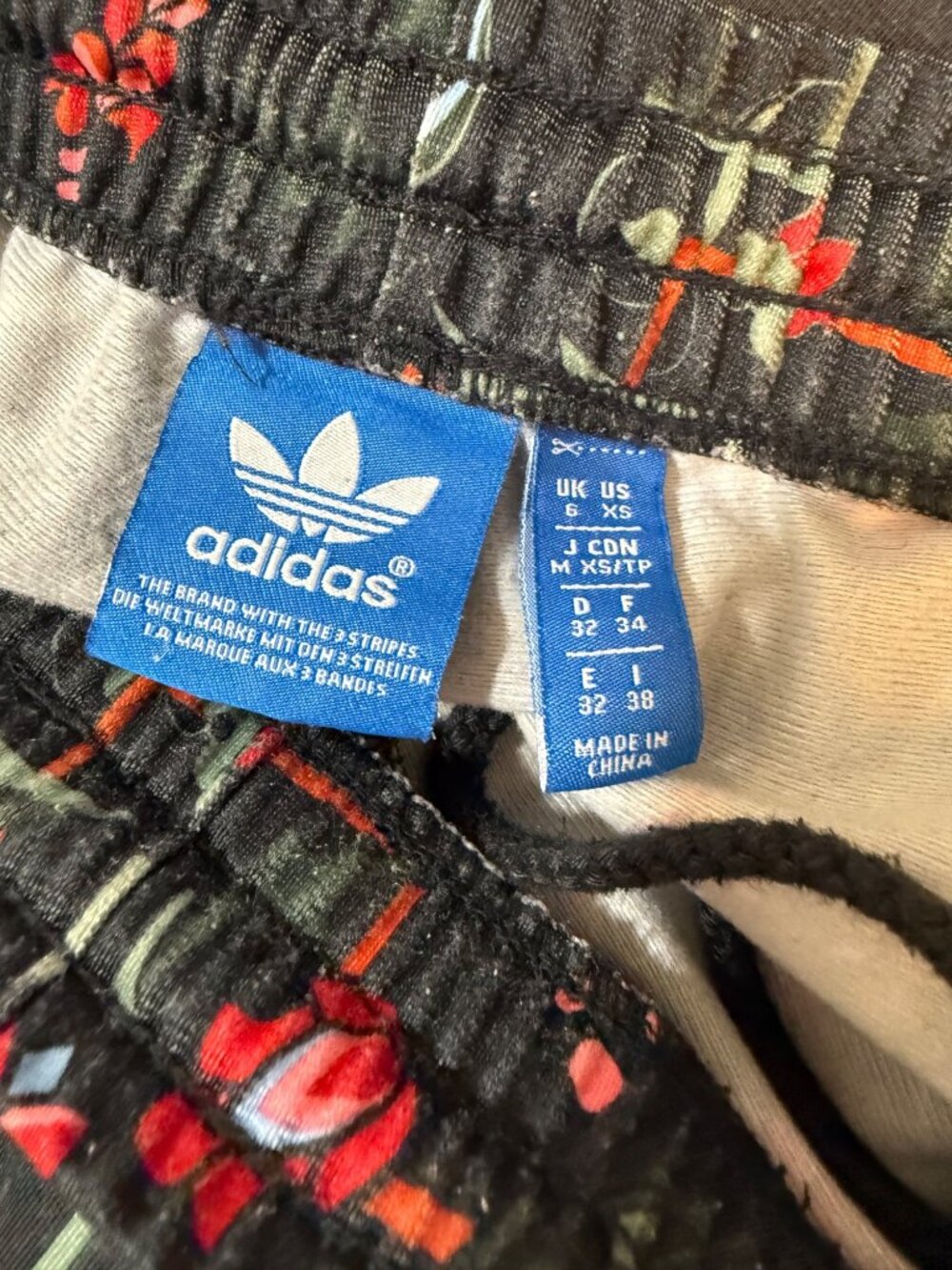 Adidas Originals Moscow Floral Russian Folk Art Rare Trefoil Track Pants XS - Picture 2 of 8